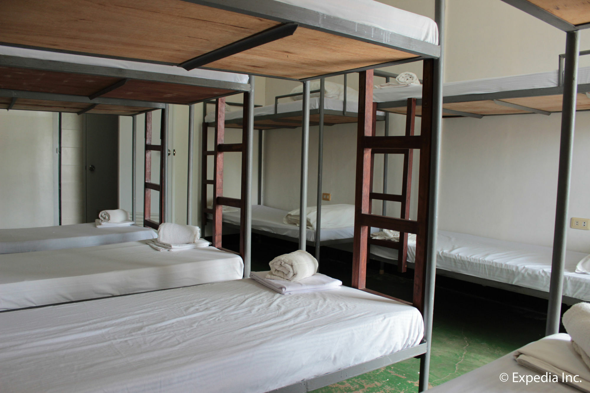 Reddoorz Plus Near Vigan Convention Center Ngoại thất bức ảnh
