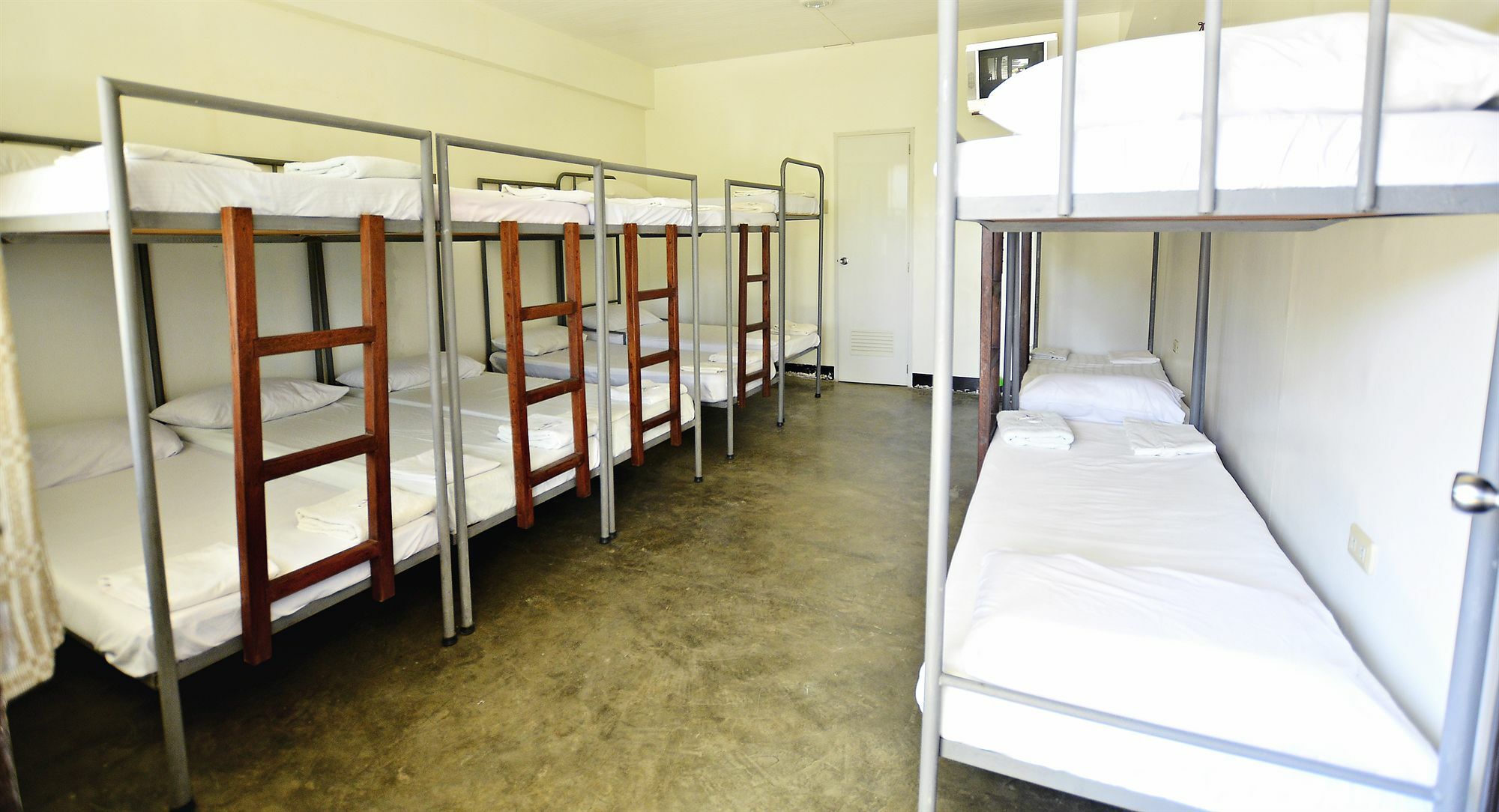 Reddoorz Plus Near Vigan Convention Center Ngoại thất bức ảnh