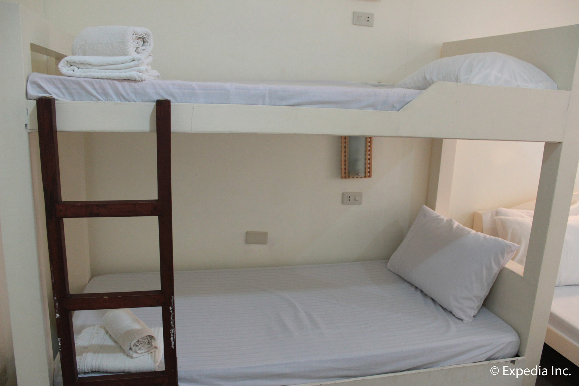Reddoorz Plus Near Vigan Convention Center Ngoại thất bức ảnh